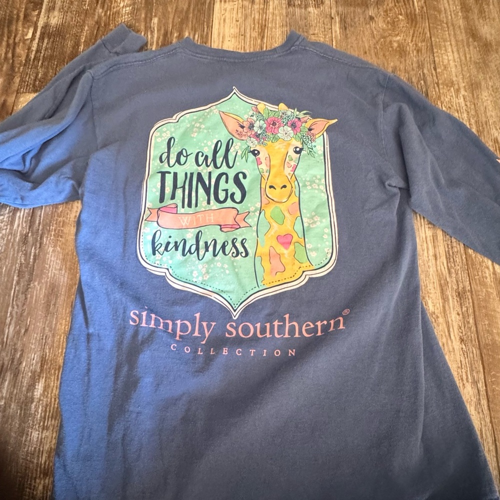 Simply Southern Charcoal Long Sleeve Tee with Giraffe Design